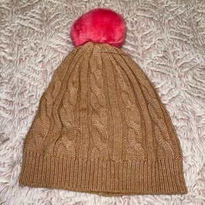 Women’s knit beanie with pink Pom Pom NWT